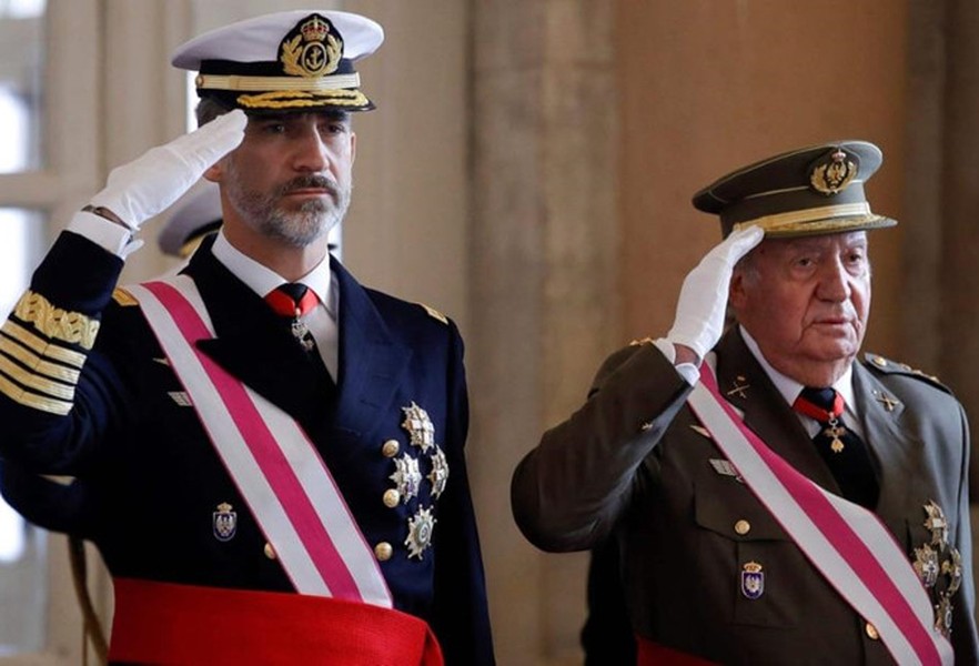 [ẢNH] Vì sao vua Tây Ban Nha bất ngờ từ bỏ quyền thừa kế tài sản?