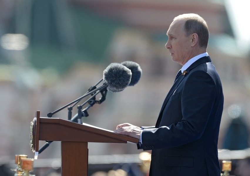[ẢNH] Tổng thống Putin được bảo vệ đặc biệt 24/24 giờ trước dịch Covid-19