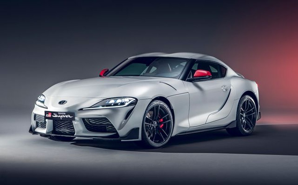 [ẢNH] Huyền thoại Toyota GR Supra có bản đặc biệt giới hạn vận tốc 250km/h