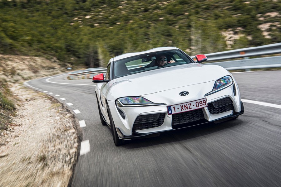 [ẢNH] Huyền thoại Toyota GR Supra có bản đặc biệt giới hạn vận tốc 250km/h