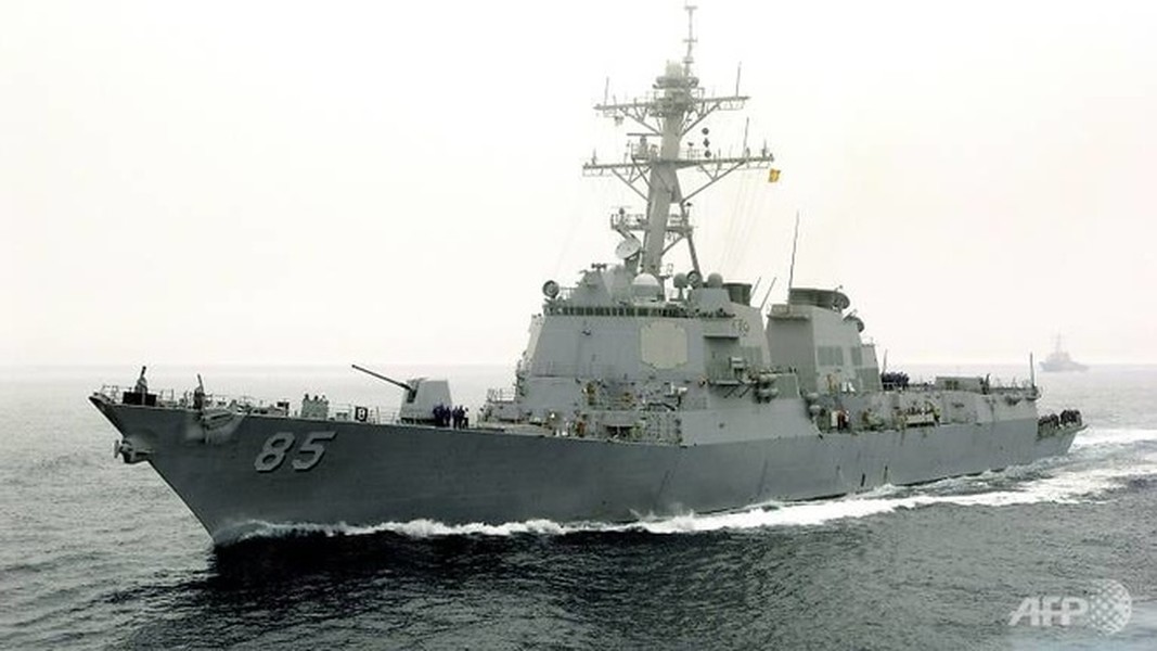 [ẢNH] Chiến hạm Mỹ đi qua eo biển Đài Loan giữa căng thẳng với Trung Quốc về Covid-19