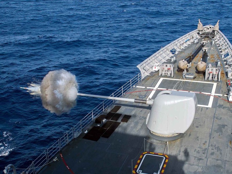 [ẢNH] Vũ khí có thể giúp chiến hạm Mỹ hạ tàu pháo Iran