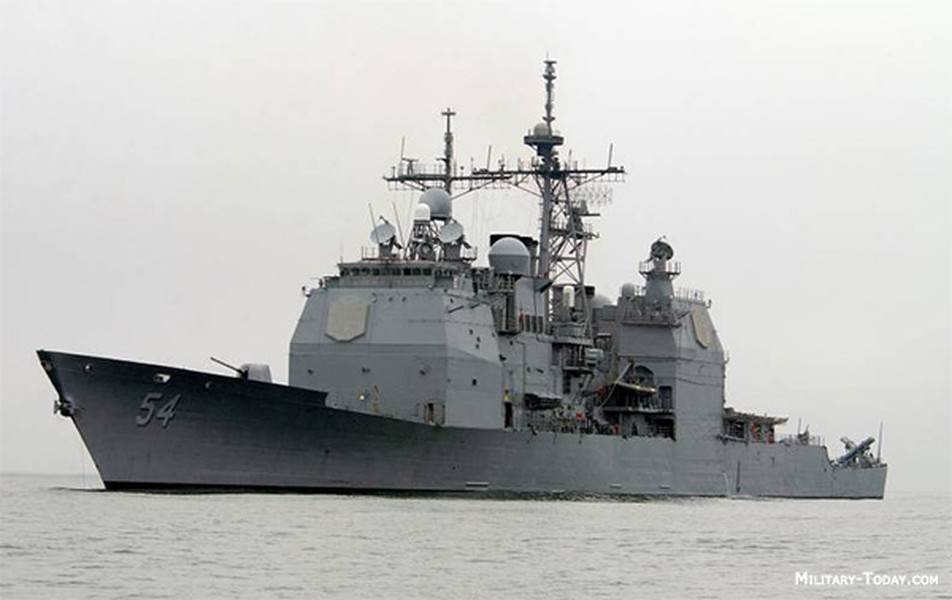 [ẢNH] Chiến hạm Mỹ tuần tra tự do hàng hải sát quần đảo Hoàng Sa, Trường Sa