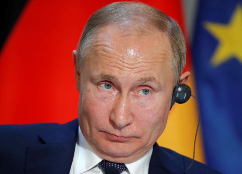 [ẢNH] Tổng thống Putin thêm thách thức khi ca nhiễm Covid-19 mới cao nhất châu Âu