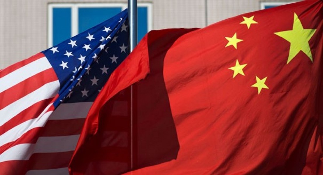 [ẢNH] Tổng thống Donald Trump bất ngờ dọa cắt quan hệ với Trung Quốc