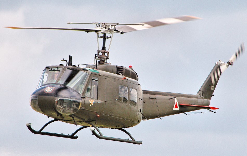 [ẢNH] Hàn Quốc khai tử dòng trực thăng UH-1H huyền thoại của Mỹ