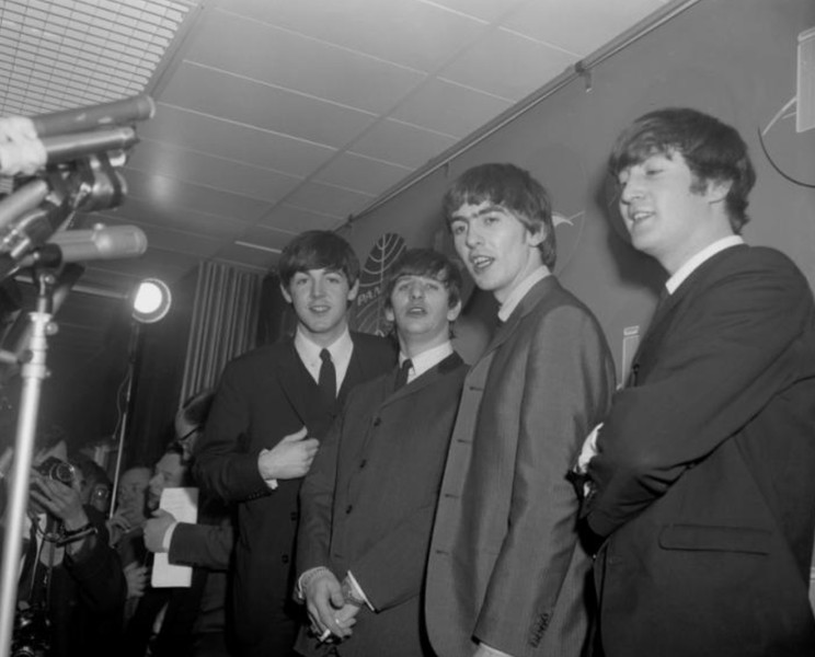 Nhìn lại chuyến đi đầu tiên của ban nhạc The Beatles huyền thoại đến thành phố New York (1)