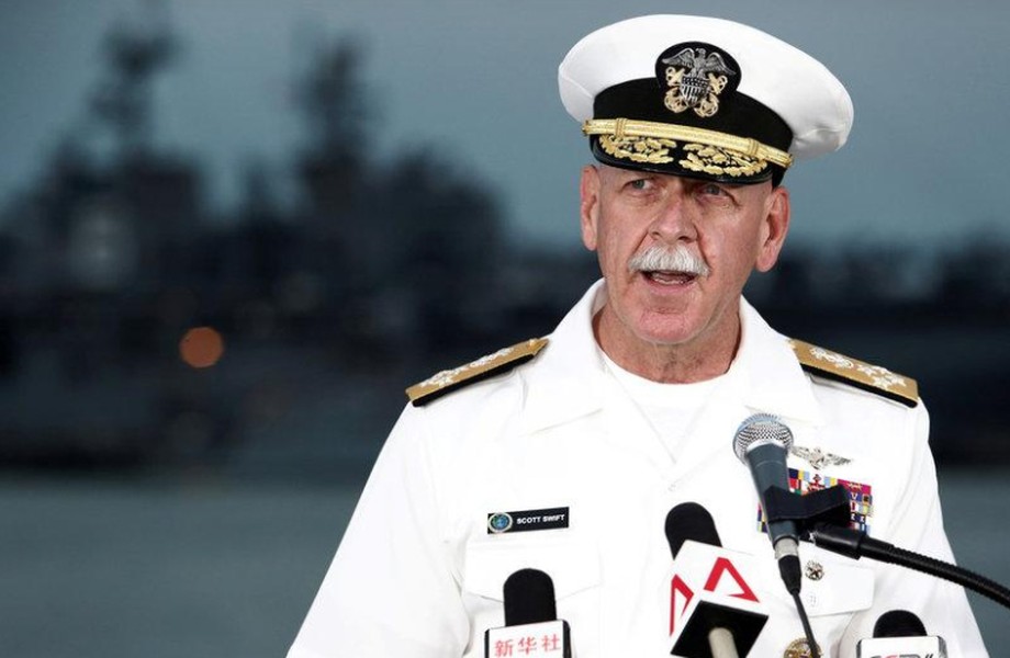 Đô đốc cấp cao nhất của Hải quân Mỹ quyết định nghỉ hưu