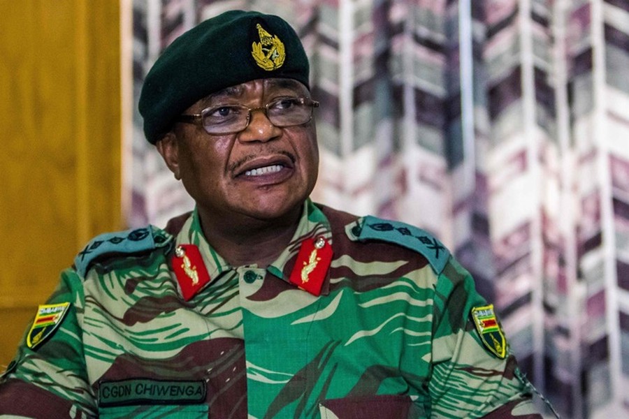 Zimbabwe đối mặt với khả năng đảo chính quân sự