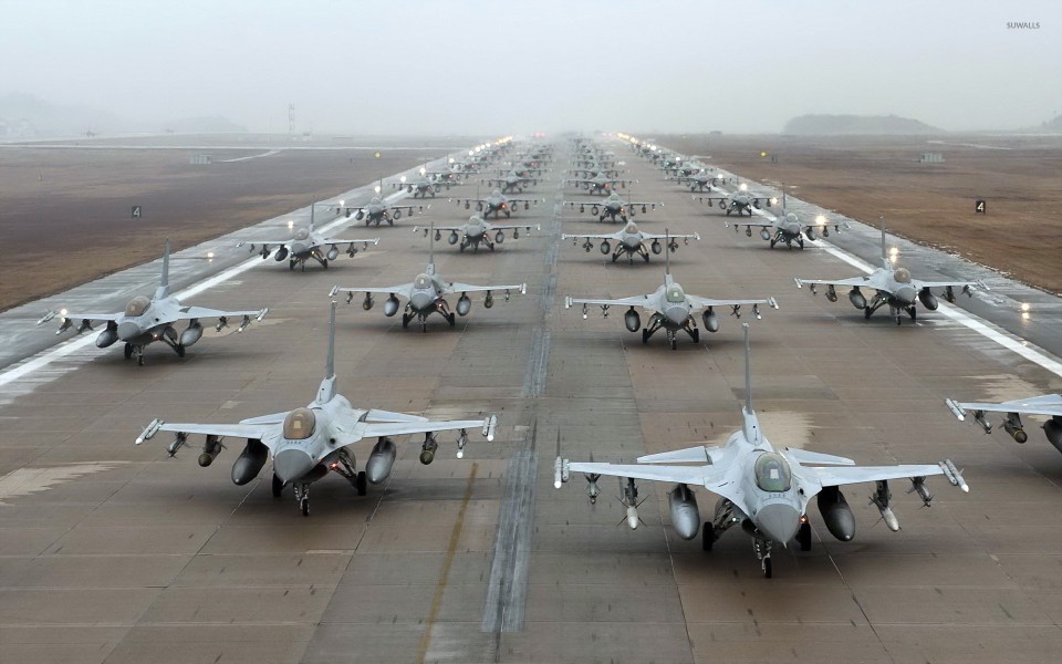 Quân đội Indonesia nhận 24 máy bay F-16 của Mỹ