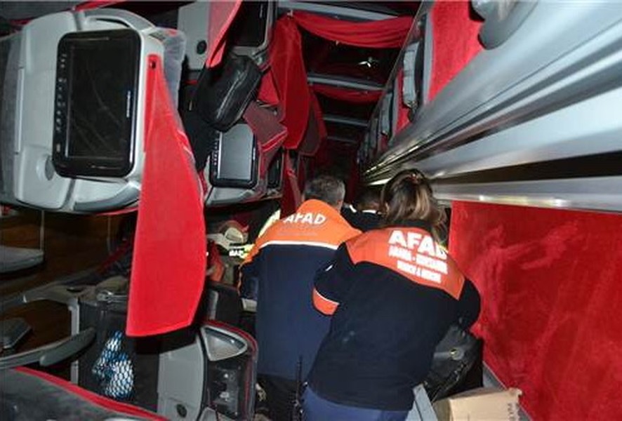 Lật xe khách khiến hàng chục người thương vong tại Thổ Nhĩ Kỳ