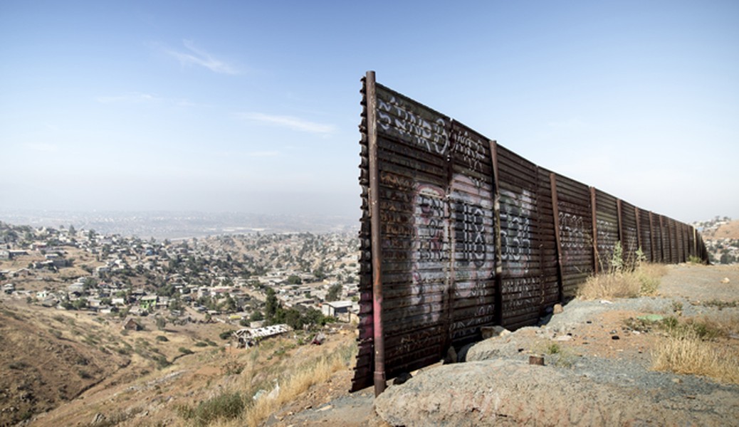 Mỹ sẽ điều quân tới biên giới Mexico để ngăn chặn người nhập cư