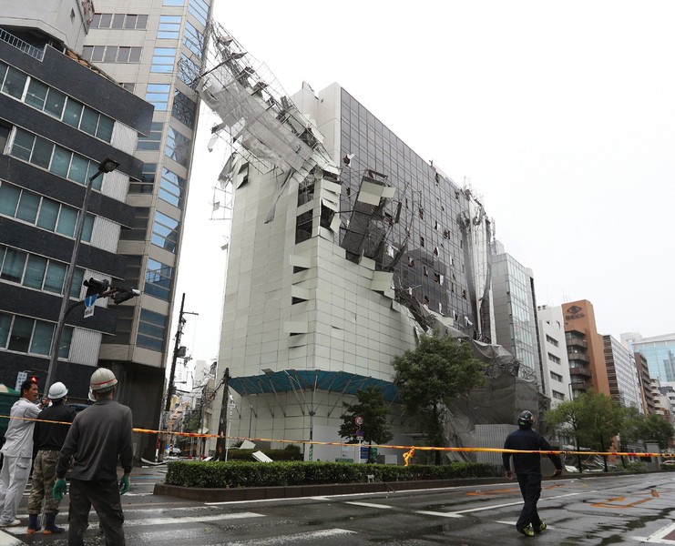 [ẢNH] Cơn bão kinh hoàng Jebi làm hơn 200 người thương vong tại Nhật Bản