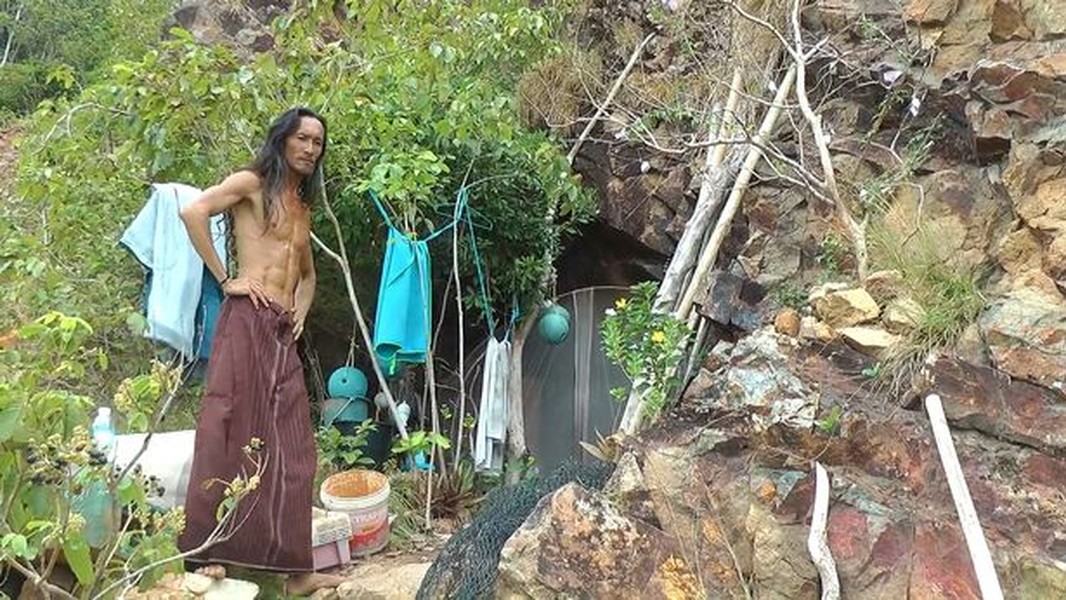 [ẢNH] Người rừng Thái Lan tuyên bố 
