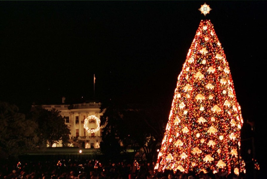 Lịch sử 80 năm cây thông Giáng sinh Nhà Trắng