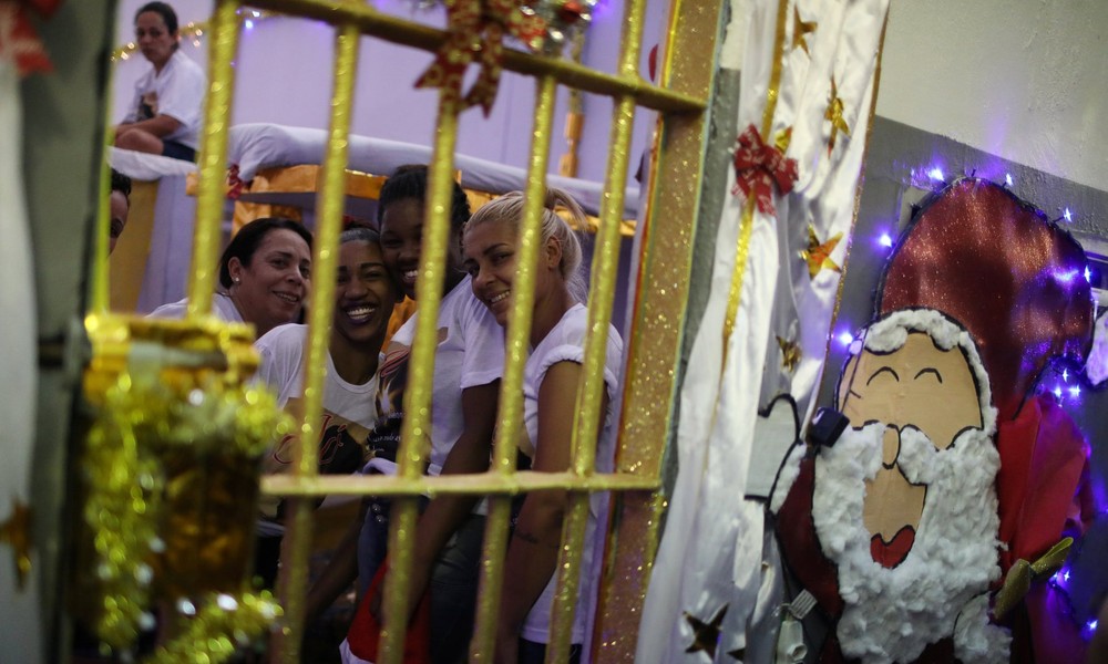 [ẢNH] Nhà tù nữ ở Brazil bỗng dưng thay đổi khác thường