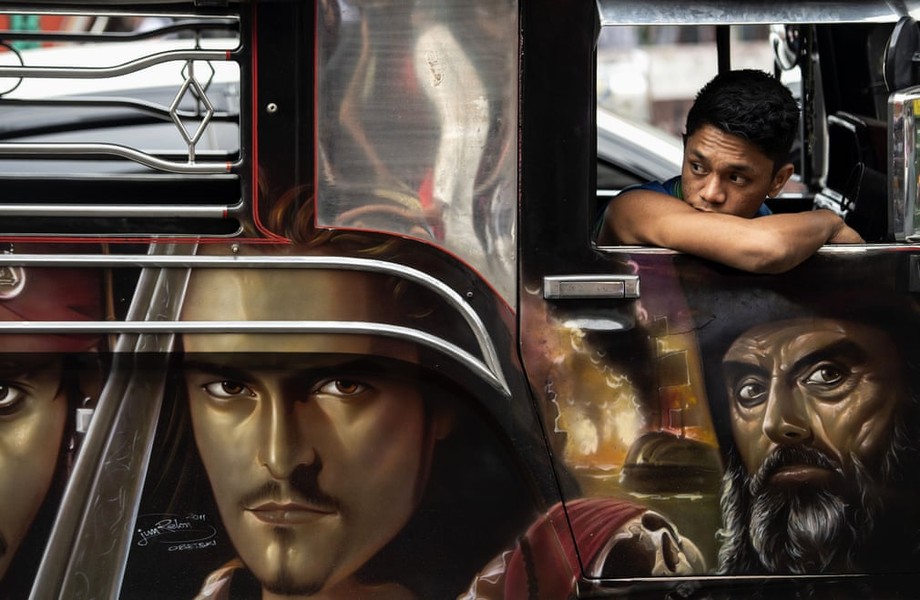 [ẢNH] Khai tử xe buýt nhỏ jeepney 