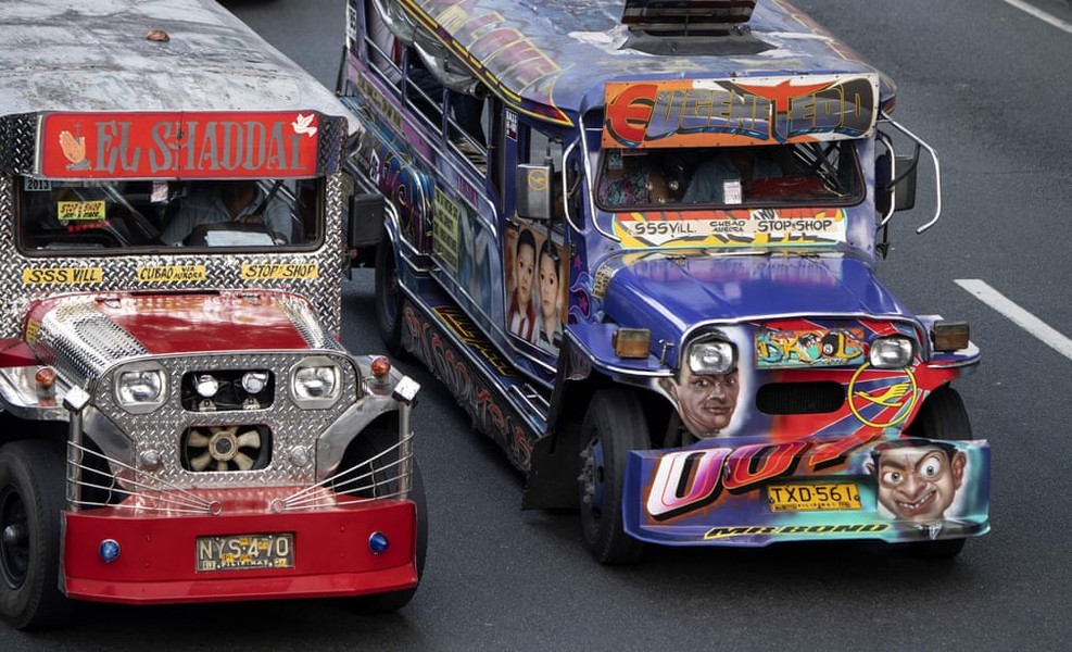 [ẢNH] Khai tử xe buýt nhỏ jeepney 