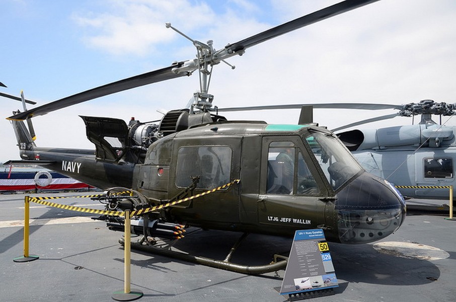 [ẢNH] Vì sao kho vũ khí chiến lợi phẩm của Việt Nam thiếu trực thăng UH-1 Gunship?