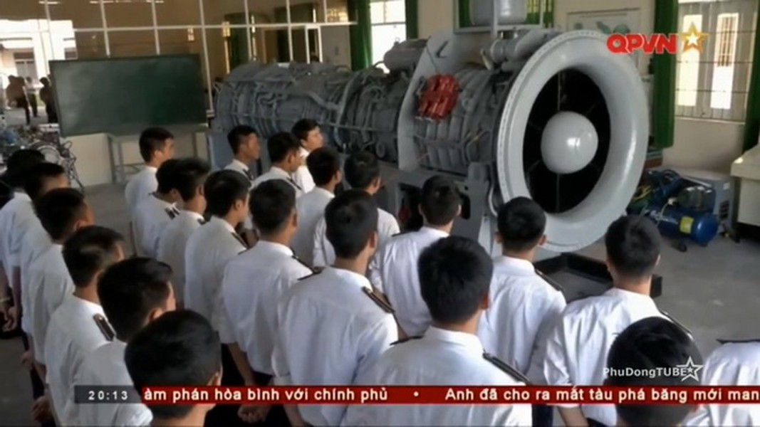 [ẢNH] Học viên Hải quân Việt Nam huấn luyện bắn với hệ thống tên lửa - pháo phòng không Palma