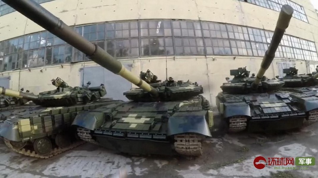 [ẢNH] Sự thật khó tin: Quá dễ dàng để đánh cắp xe tăng hiện đại của Quân đội Ukraine