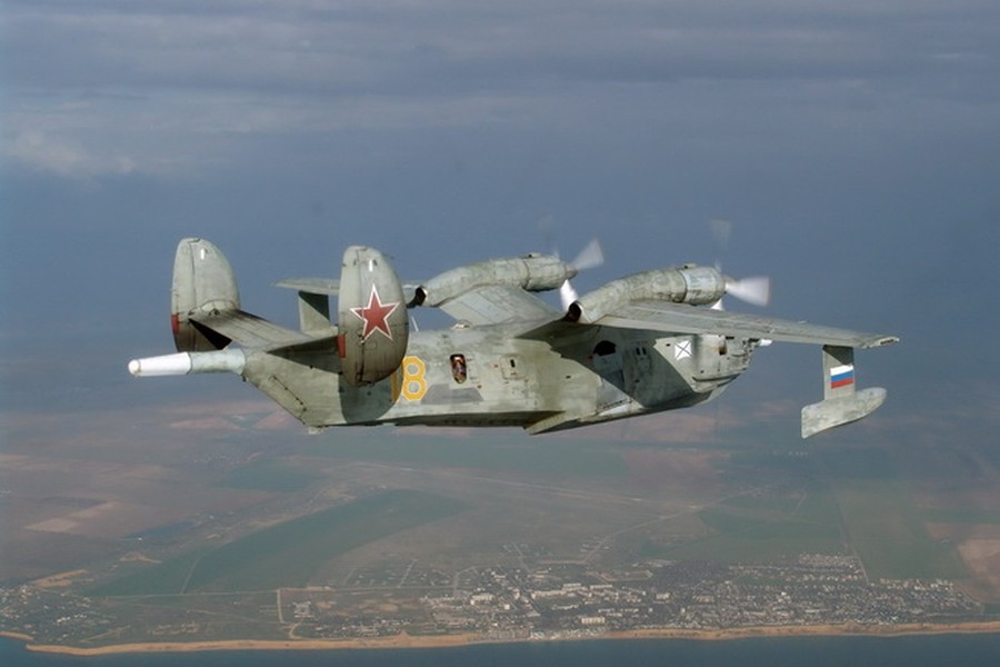 [ẢNH] Khám phá máy bay chống ngầm Nga vừa bị tiêm kích Anh chặn đầu