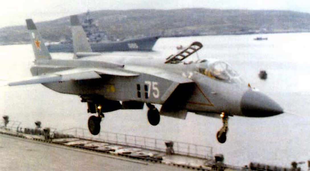 [ẢNH] Nga tham vọng chế tạo bản tàng hình hóa của Yak-141 để làm đối trọng F-35B