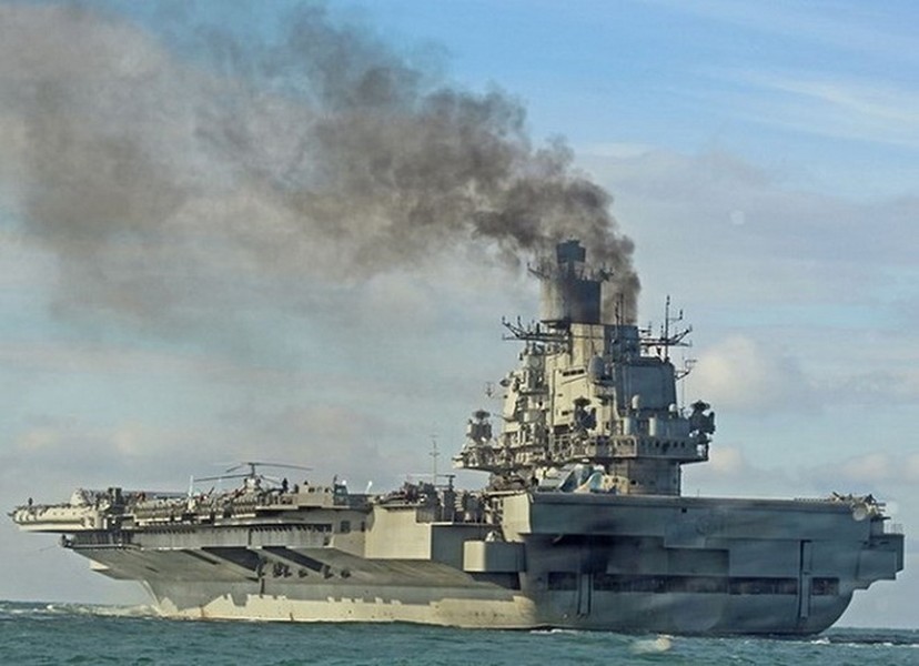 [ẢNH] Đô đốc Kuznetsov sau nâng cấp vẫn khó thoát cảnh phun khói mù mịt