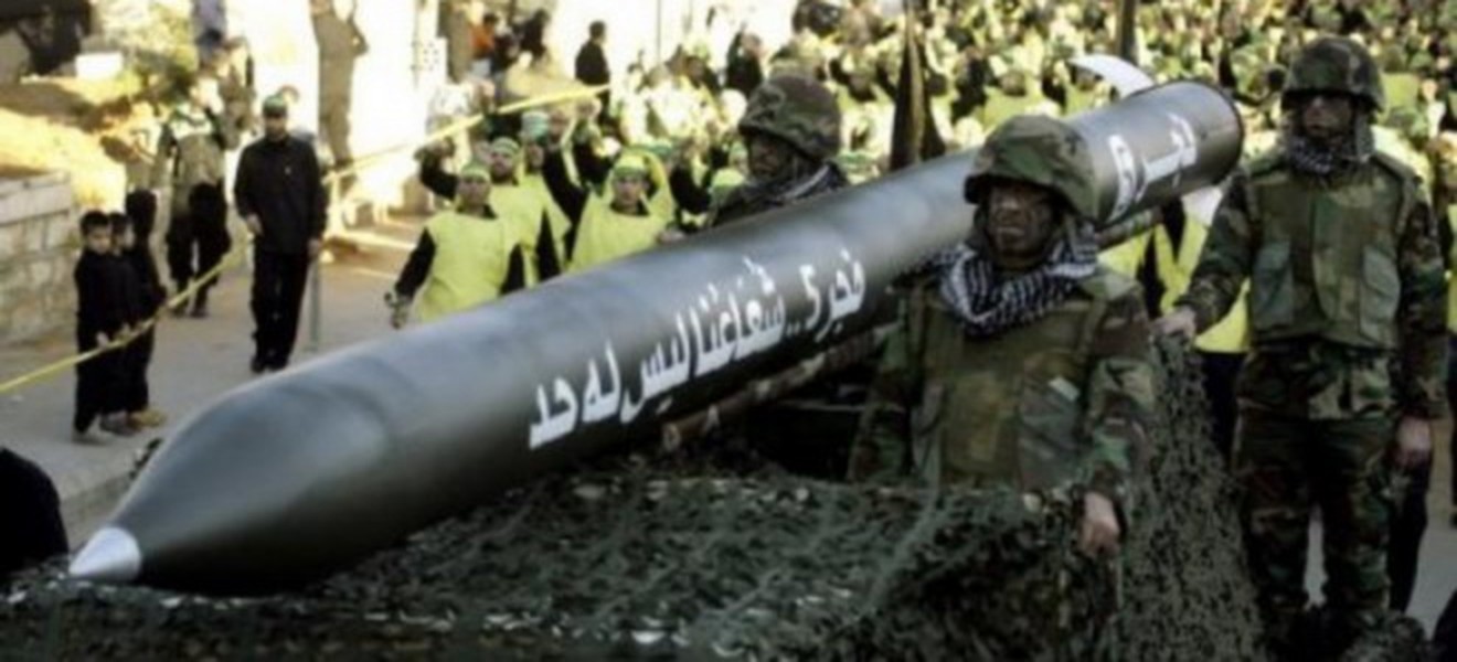 [ẢNH] Bất chấp Israel tấn công, Hezbollah đã có trong tay rocket thông minh cực kỳ lợi hại