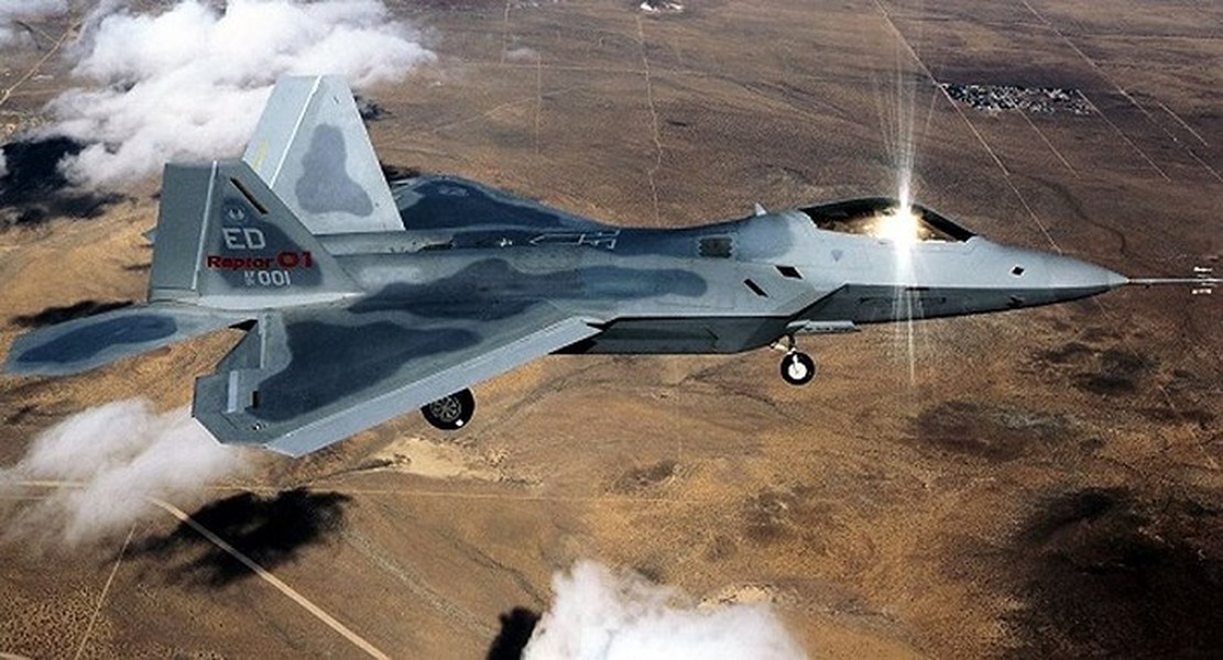 [ẢNH] Chưa hết đau đầu vì F-35, S-300 Syria đã phải chuẩn bị đối phó cả F-22