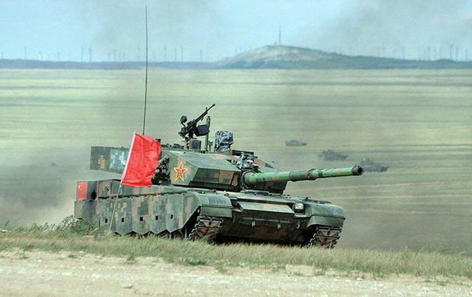 [ẢNH] Giải mã thiết bị lạ trên xe tăng chiến đấu chủ lực Trung Quốc