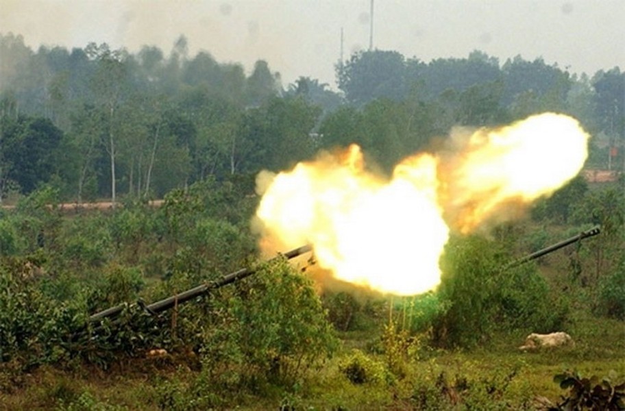 [ẢNH] Pháo binh Hải quân Việt Nam tập bắn đạn thật quy mô lớn