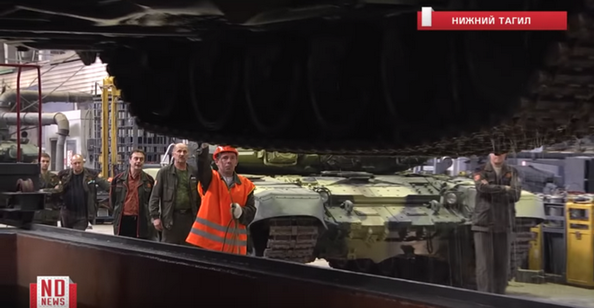 [ẢNH] Quân đội Nga nhận trái đắng khi vắt kiệt sức xe tăng T-72B3
