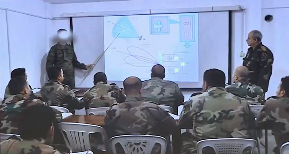 [ẢNH] Binh lính Syria bắt đầu độc lập vận hành S-300, sẵn sàng bắn hạ máy bay Israel xâm phạm