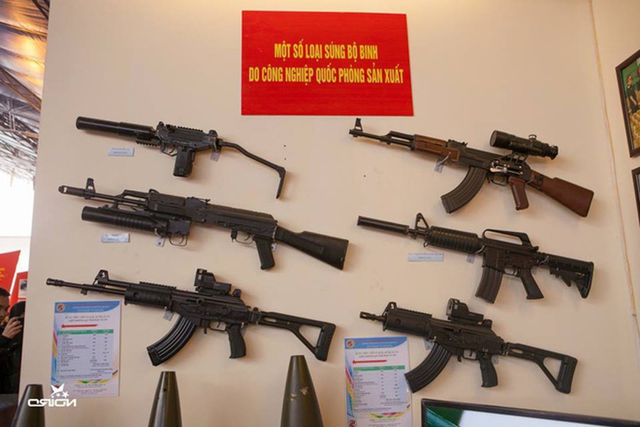 [ẢNH] Vũ khí bộ binh hiện đại do Việt Nam chế tạo tại Triển lãm Indo Defence 2018