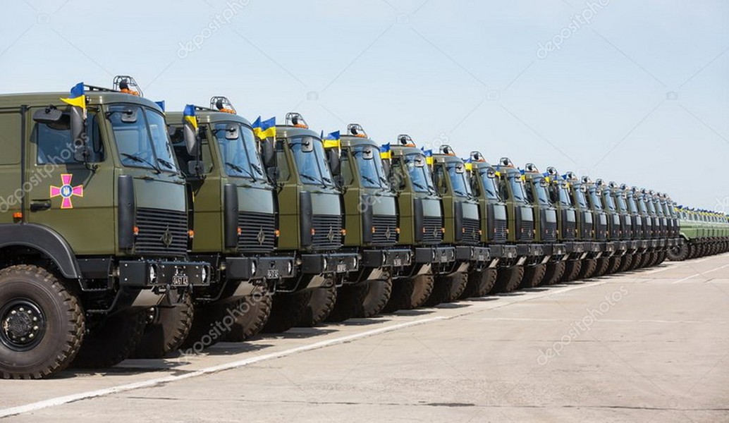 [ẢNH] Kinh ngạc trước số lượng cực lớn tăng thiết giáp quân đội Ukraine tiếp nhận năm 2018