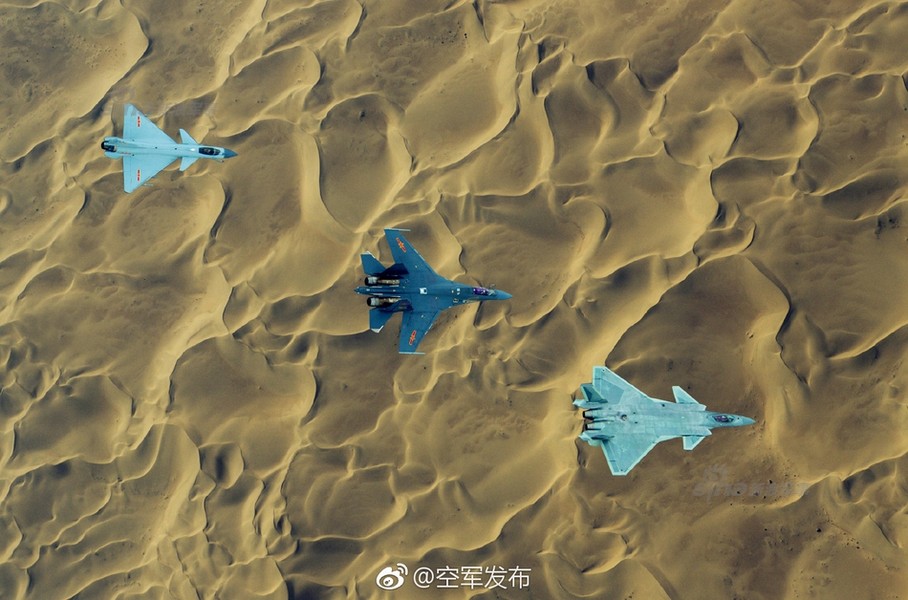 [ẢNH] Trung Quốc để lộ vị trí triển khai tiêm kích Su-35SK tại chiến khu Nam