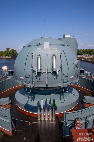 [ẢNH] Tiếc đứt ruột khu trục hạm cực mạnh của Nga sớm phải trở thành bảo tàng