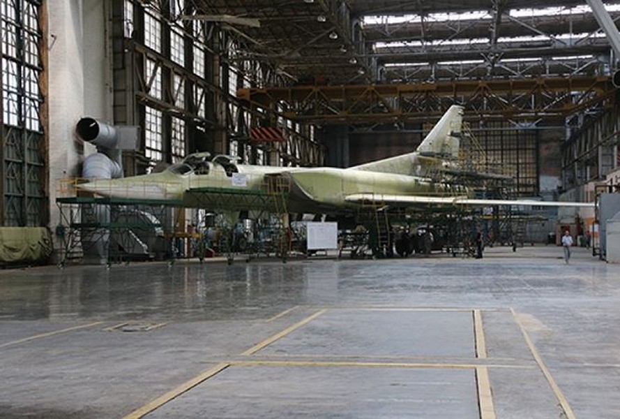 [ẢNH] Nga bán thanh lý dây chuyền sản xuất Tu-160M2 cho Trung Quốc để tái đầu tư PAK-DA?
