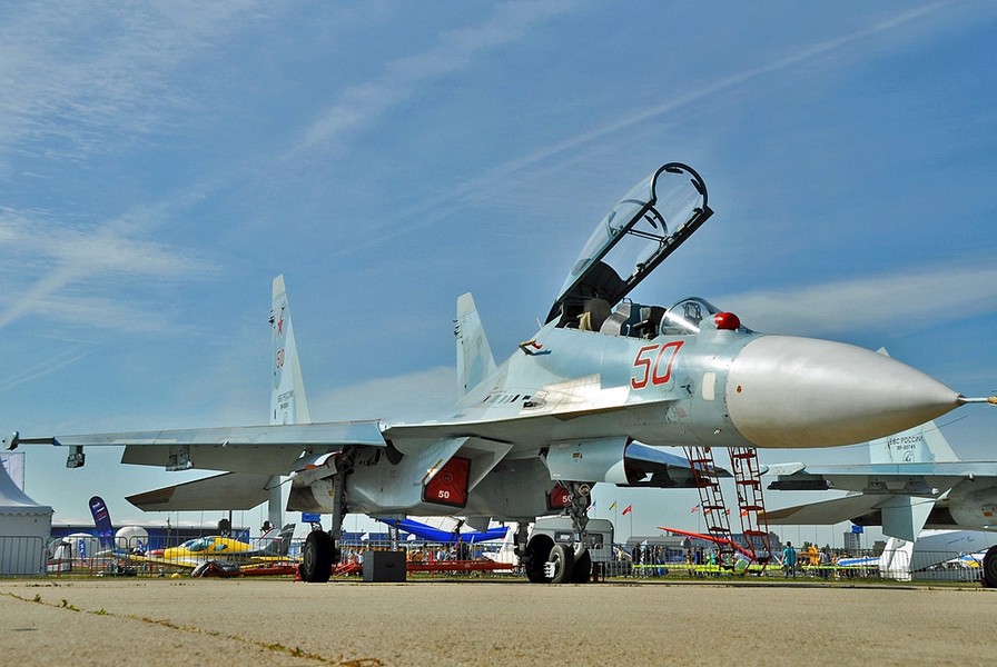 [ẢNH] Không phải Su-35S hay Su-30SM, đây mới là chiếc tiêm kích Nga khiến Ukraine 