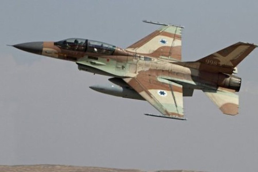 [ẢNH] Israel tăng cường tấn công Syria sau khi được Mỹ 