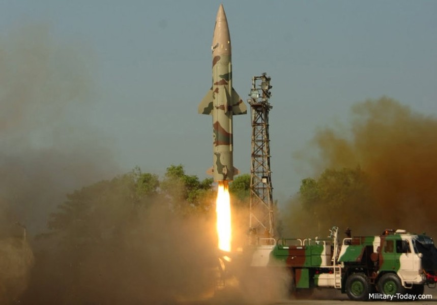 [ẢNH] Vì sao Trung Quốc đặc biệt lo ngại Ấn Độ cung cấp tên lửa Prithvi cho đồng minh?
