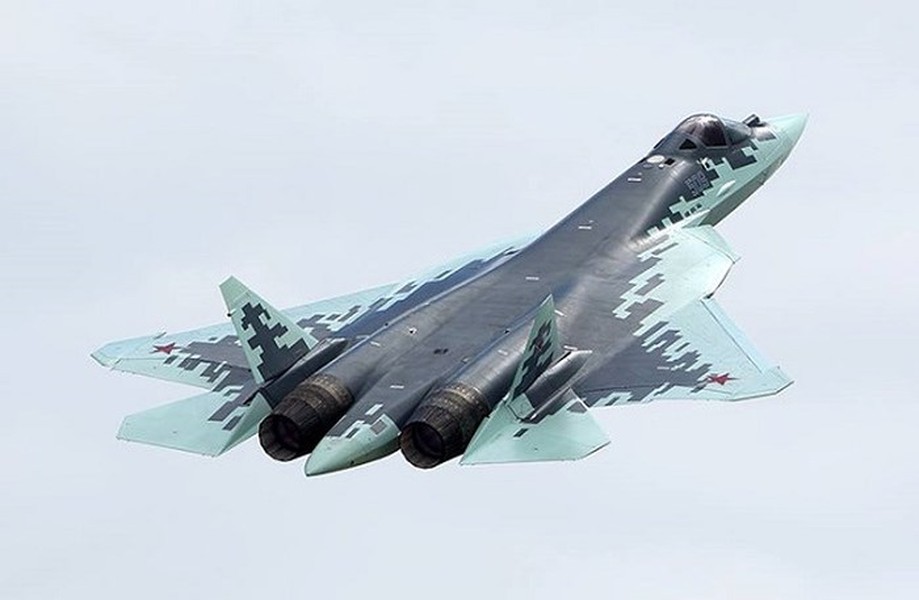 [ẢNH] Báo Mỹ: Công nghệ Su-57 lạc hậu hơn 30 năm so với tiêm kích tàng hình Mỹ