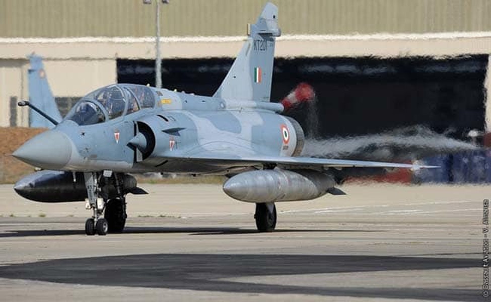 [ẢNH] Pakistan công bố bằng chứng bắn rơi tiêm kích Mirage 2000 của Ấn Độ