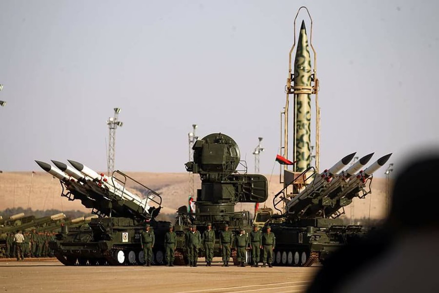 [ẢNH] Tên lửa phòng không SA-6 vừa lập công lớn trên chiến trường Lybia?