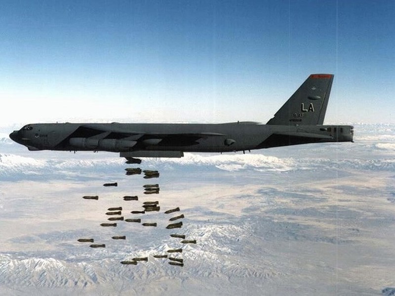 [ẢNH] Sự thật tuyên bố bắn hạ máy bay ném bom chiến lược B-52H Mỹ của Taliban