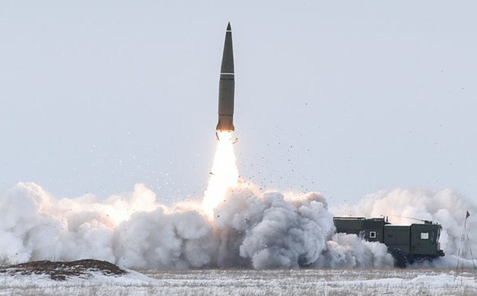 [ẢNH] Nga- Ukraine thay nhau triển khai tên lửa chiến thuật răn đe