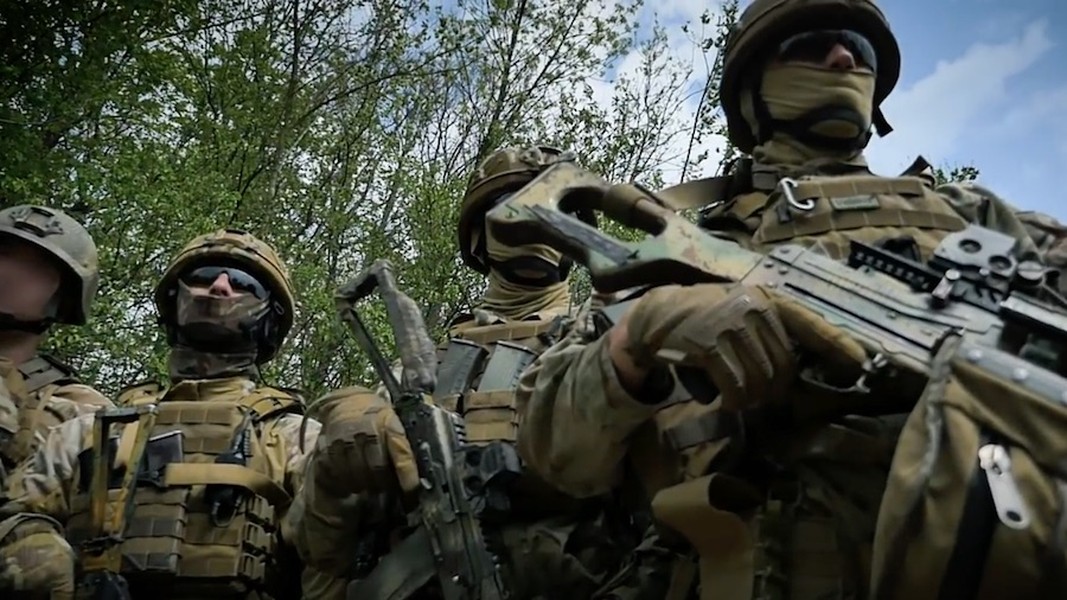 [ẢNH] Đặc nhiệm Ukraine tiếp tục luồn sâu, hạ gục chỉ huy tình báo ly khai miền Đông