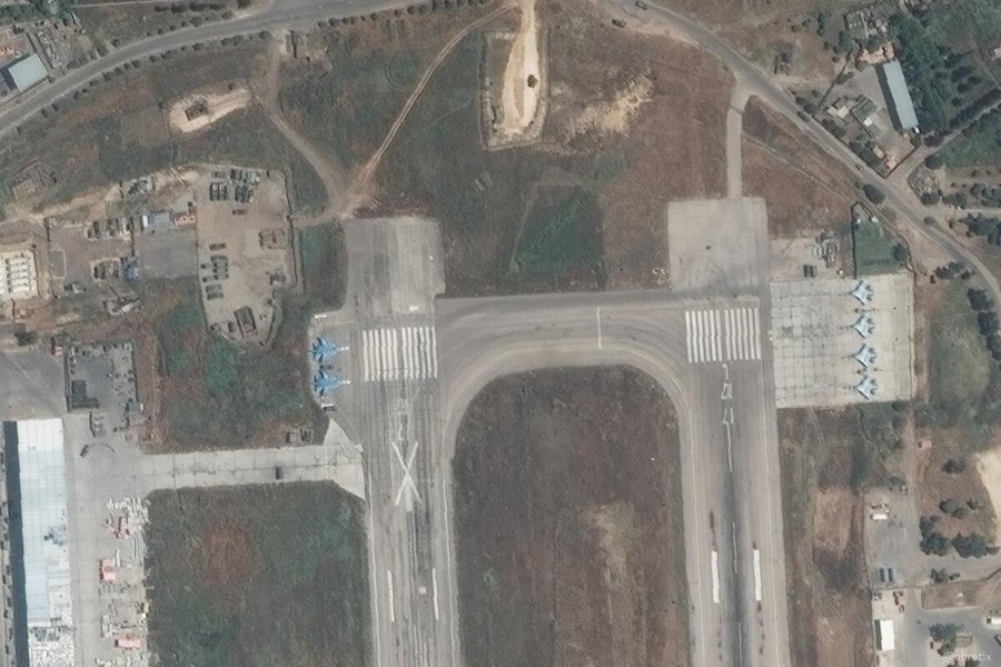 [ẢNH] Ảnh vệ tinh tiết lộ tình trạng không ngờ tại căn cứ Hmeimim của Nga tại Syria