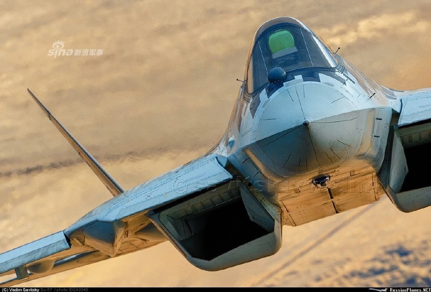 [ẢNH] Công nghệ khung vỏ Su-57 bị nhận xét... tụt hậu 2 thập kỷ so với F-35